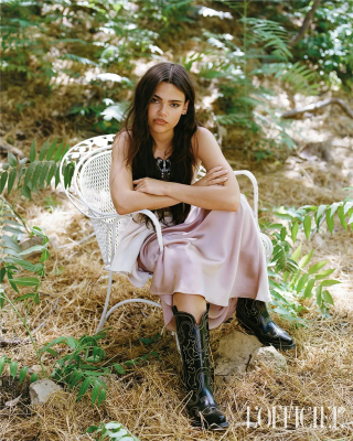 2024-08_-_LOfficiel_28429.jpg