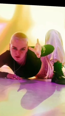 2022-10_-_Tiffany_Tremaine_2_mp40241.jpg