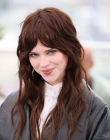 Filename=2026-05-19_photocall_2829529.jpg
Filesize=1388KiB
Dimensions=1699x2048
Date added=May 25, 2026 2026-05-19_photocall_2829529.jpg